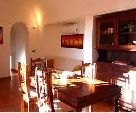 Apartamento Dammuso Favarelle Da Caty Scauri (Sicily)